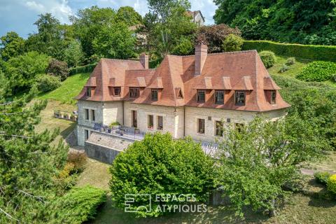 Manoir en pierre avec vue exceptionnelle sur les méandres de la Seine