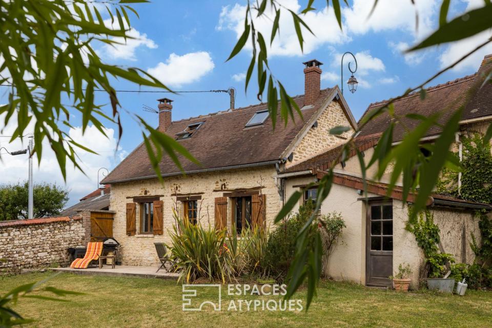 Maison de campagne à rénover dans un hameau préservé
