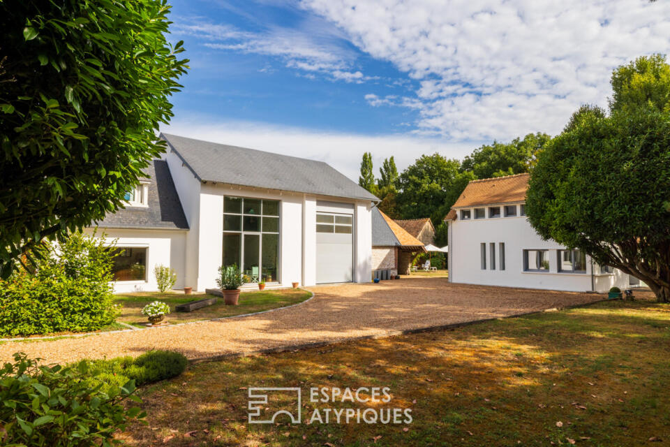 Maison d'architecte des années 50 avec atelier rénovée avec soin