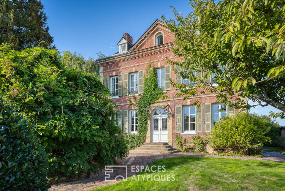 Maison de maître avec jardin arboré en coeur de ville