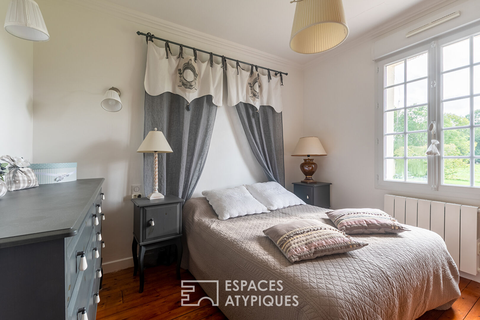 Family property in an equestrian environment