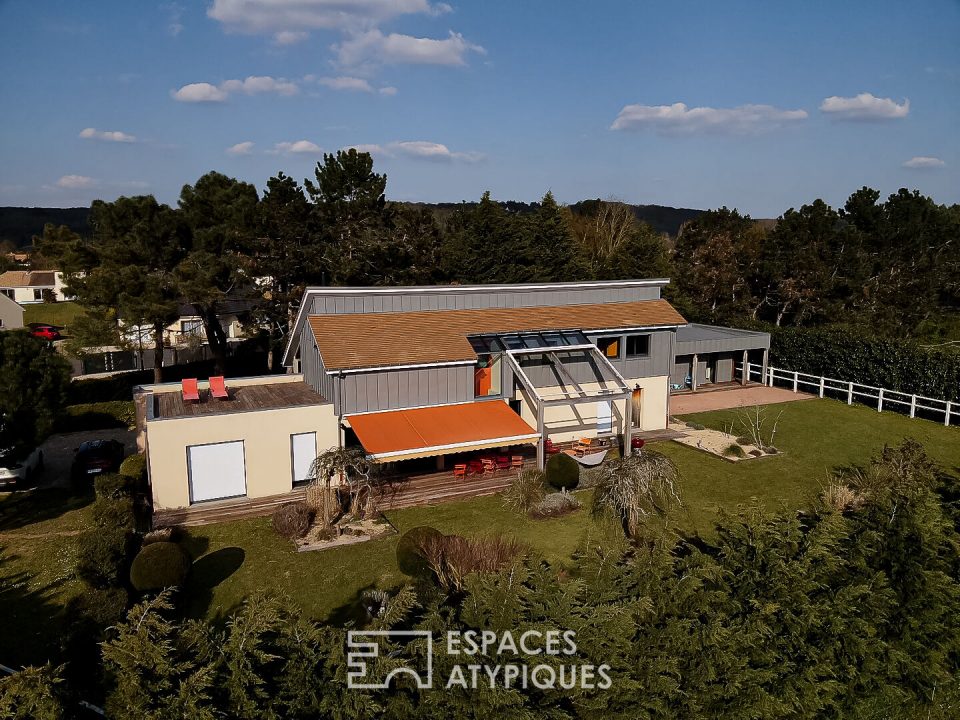 Maison d'architecte dans un village de charme