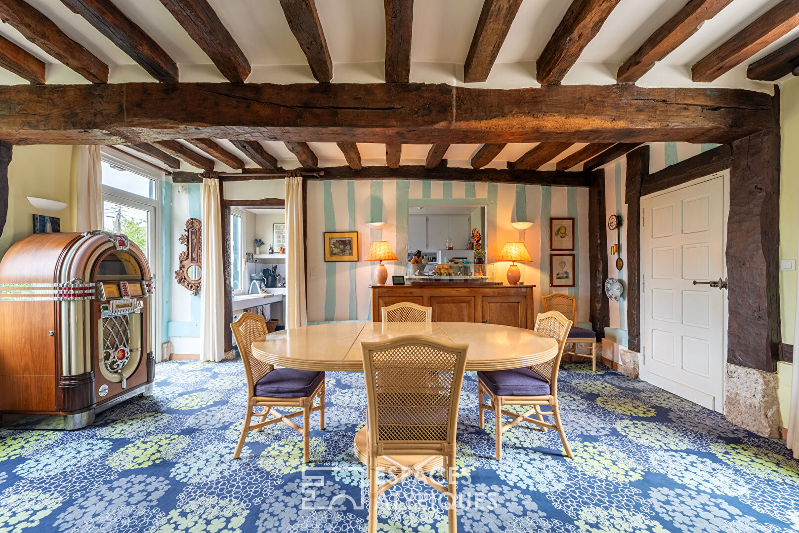 Longère avec maison d’amis dans un cadre historique