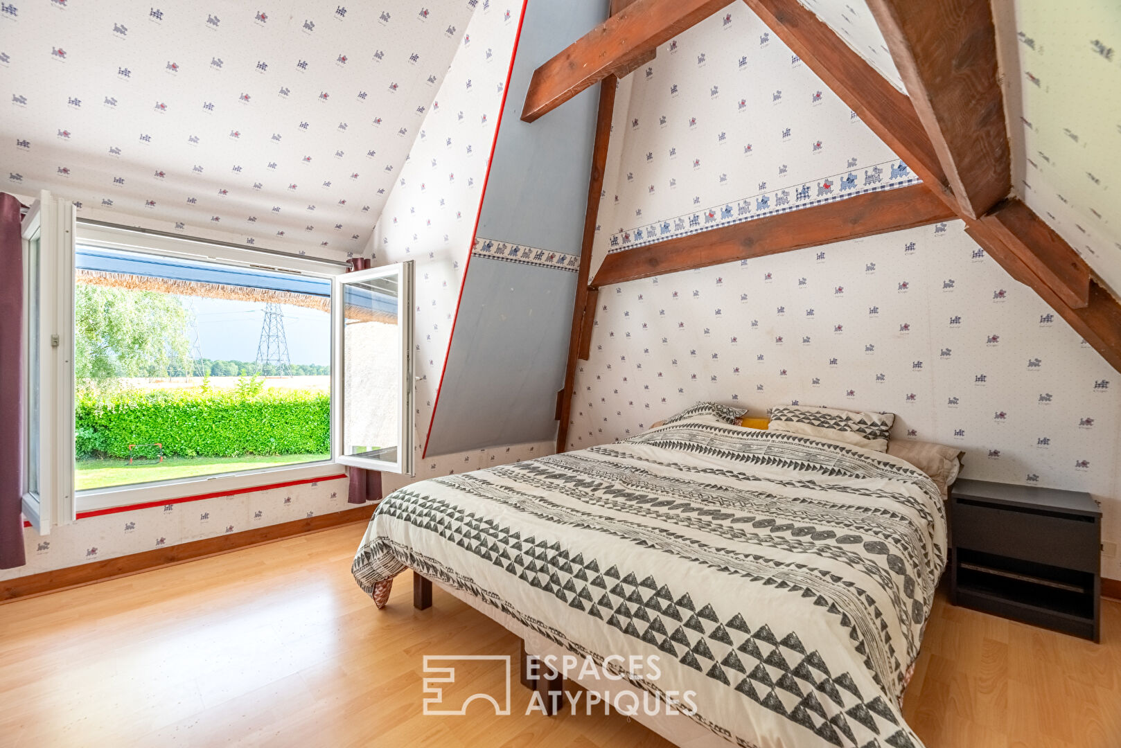 Characterful cottage in the Normandy countryside