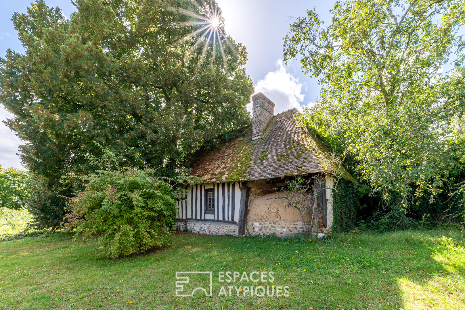 Norman feudal residence with farmhouse