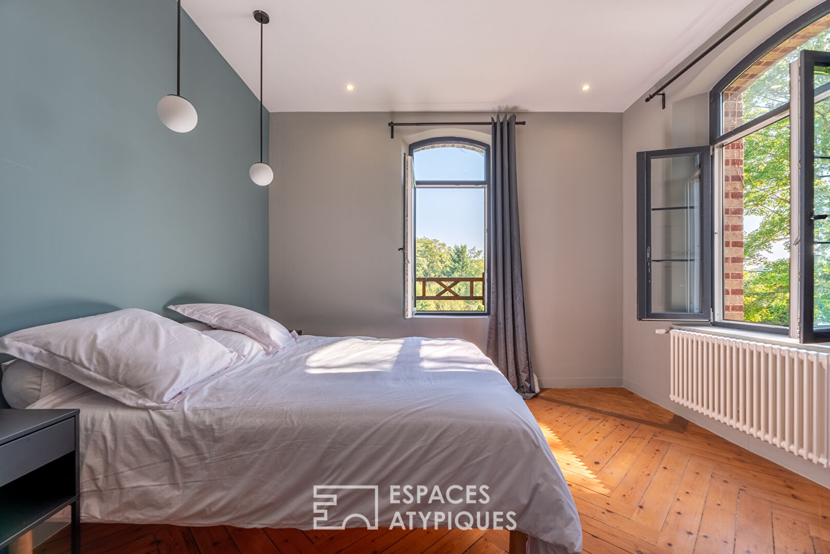 Maison de Maître du 19eme siècle rénovée avec piscine et tennis