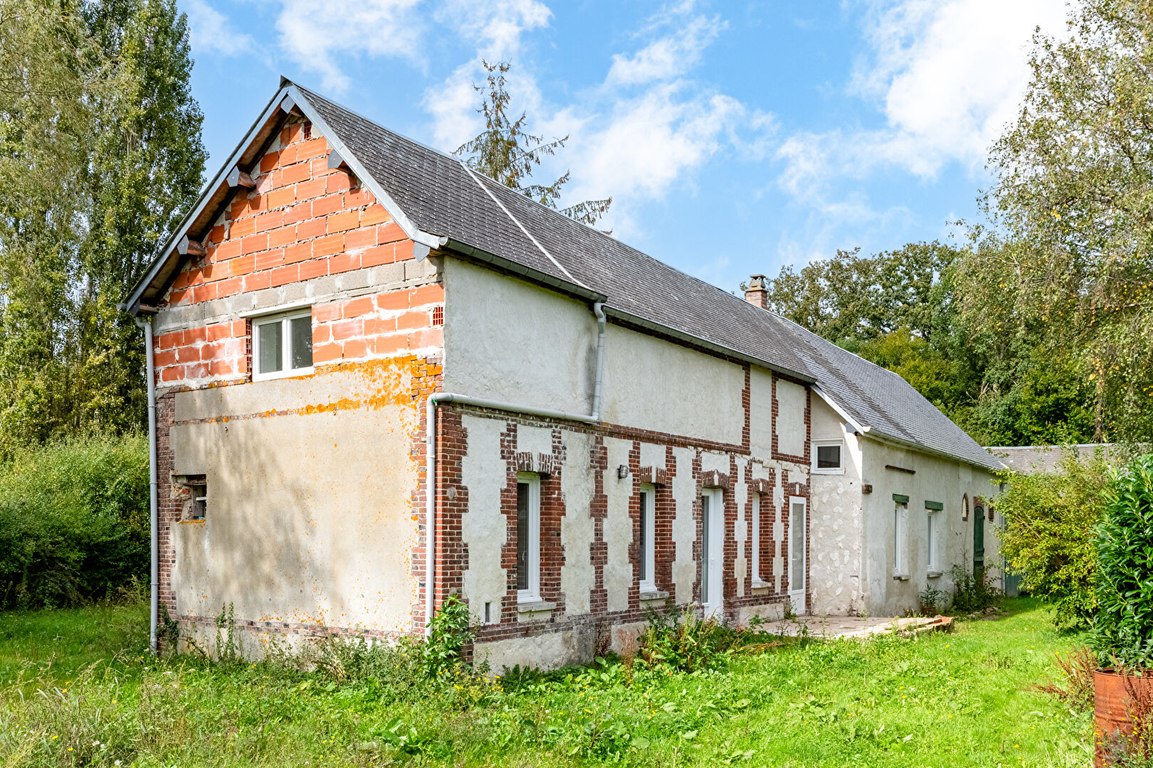 Farmhouse built in 1862 to be renovated