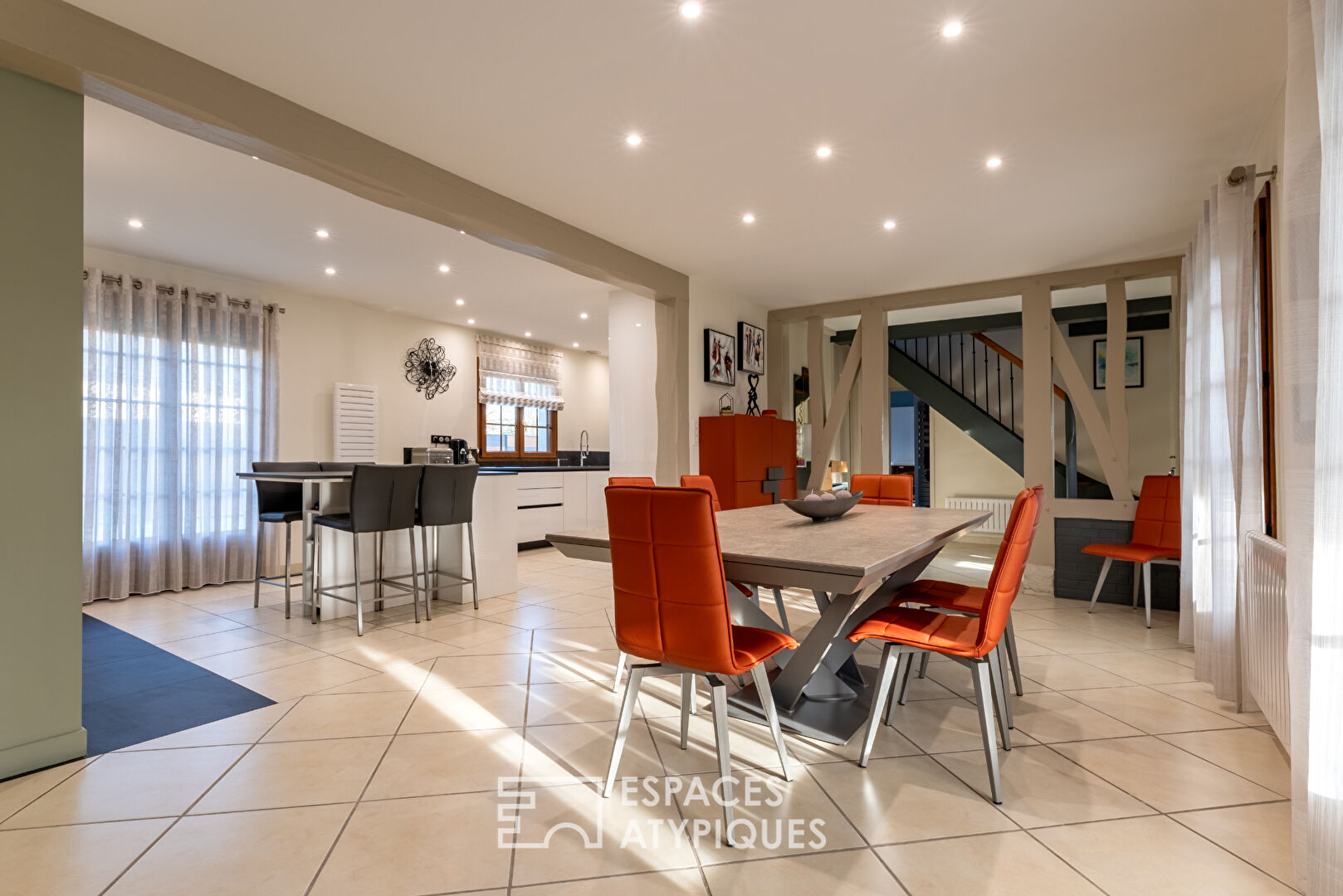 Contemporary, high-end and renovated