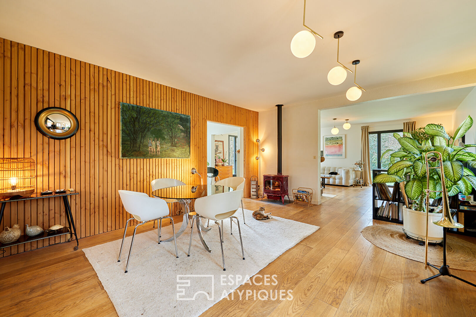 1970s property revisited in wooded park in central Bernay