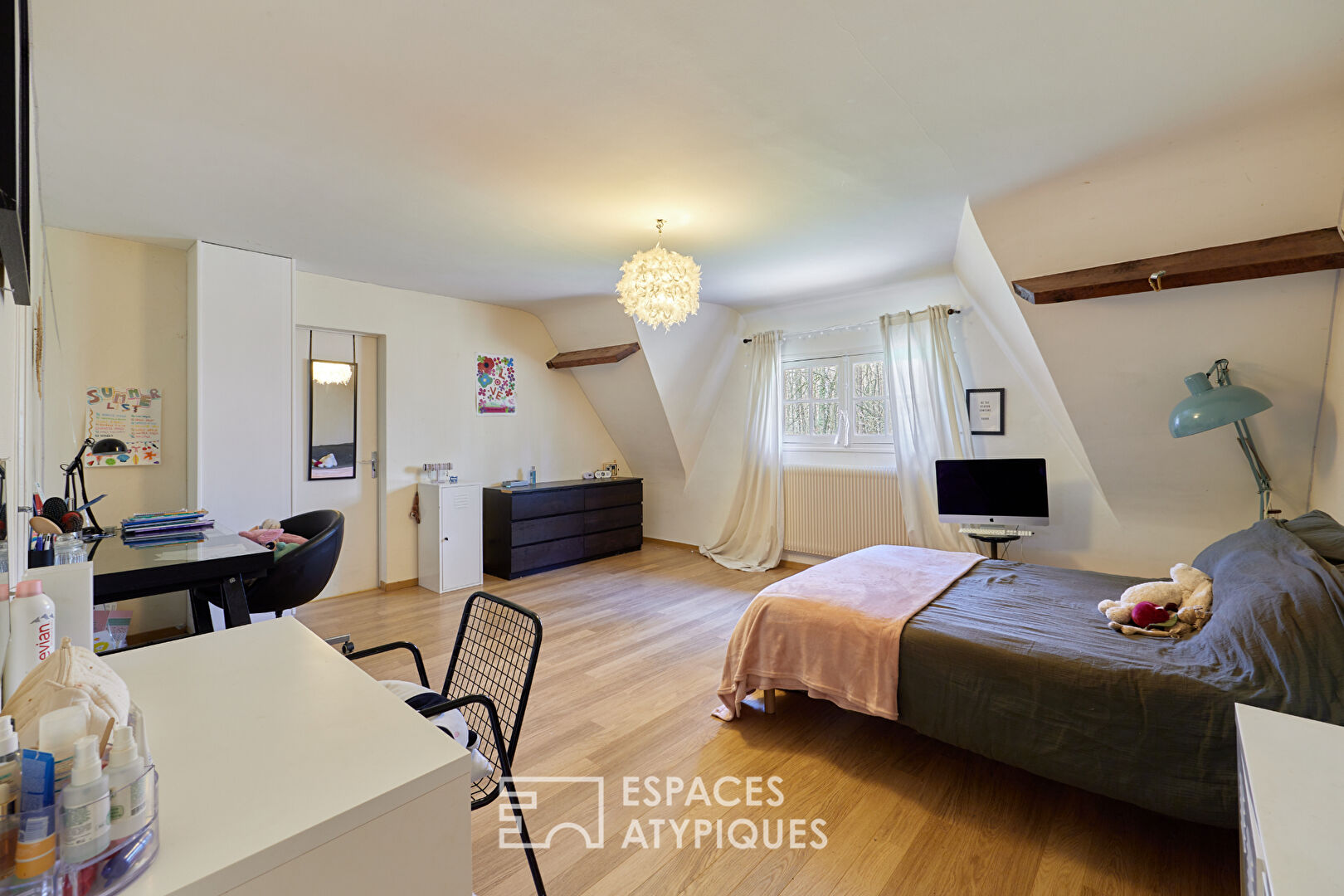 1970s property revisited in wooded park in central Bernay