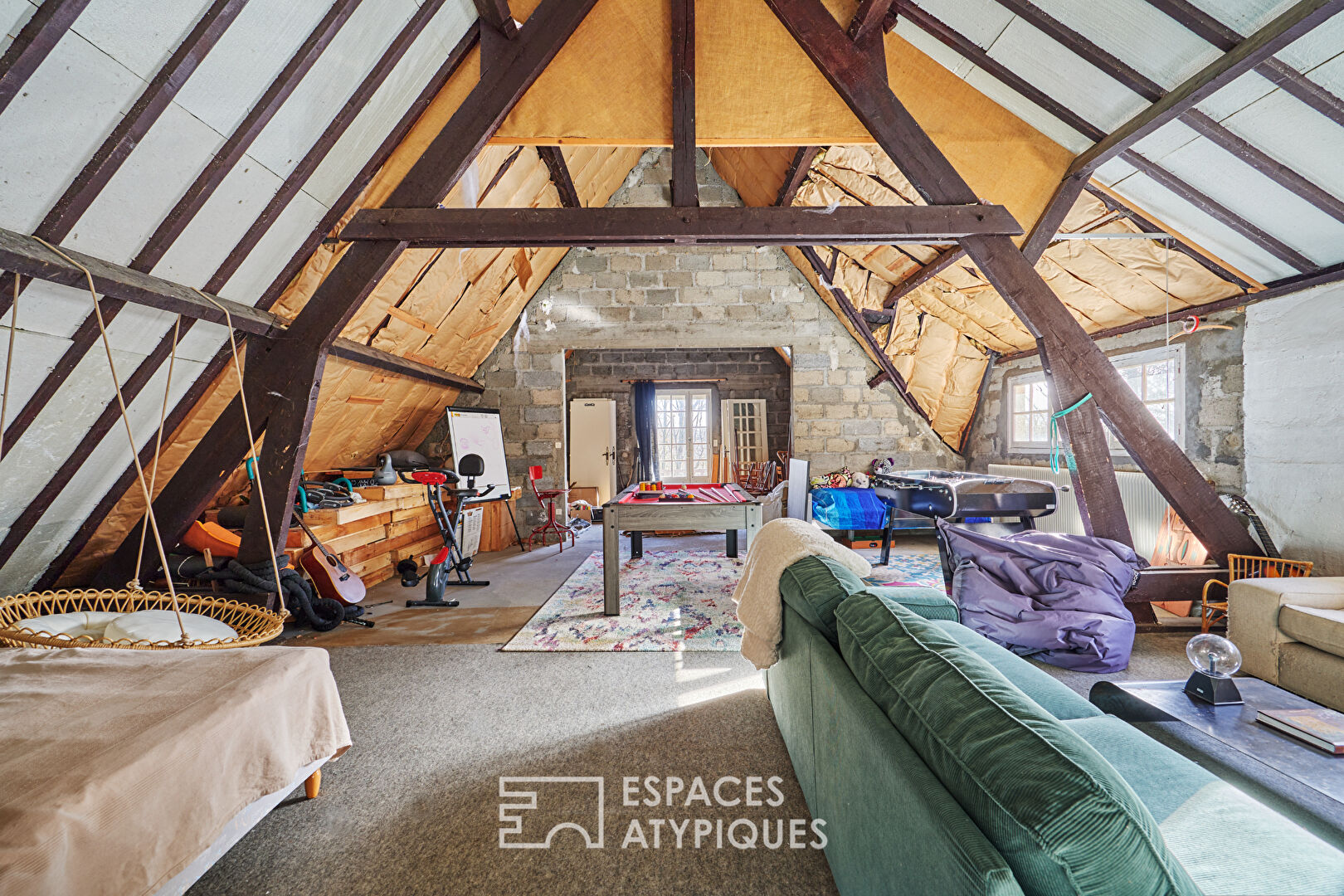 1970s property revisited in wooded park in central Bernay