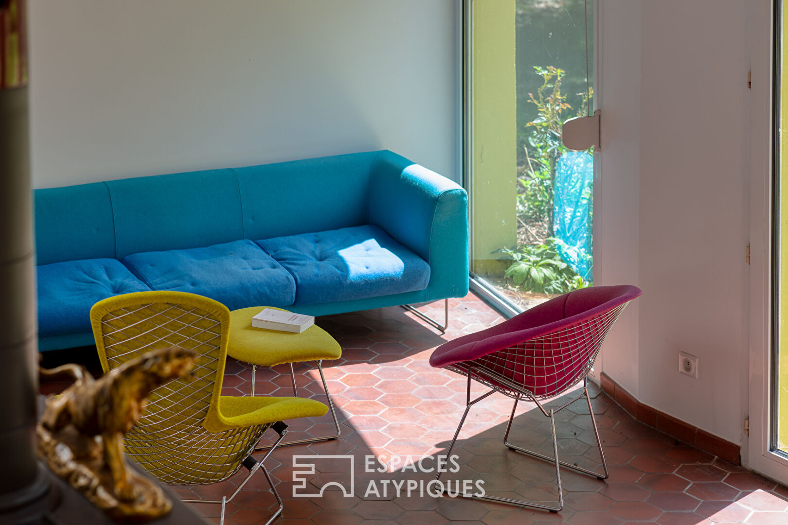 Architect-designed house on the edge of the Champ de Bataille Golf Course