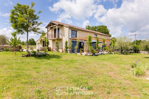 Grange de charme rénovée en loft au coeur du Quercy