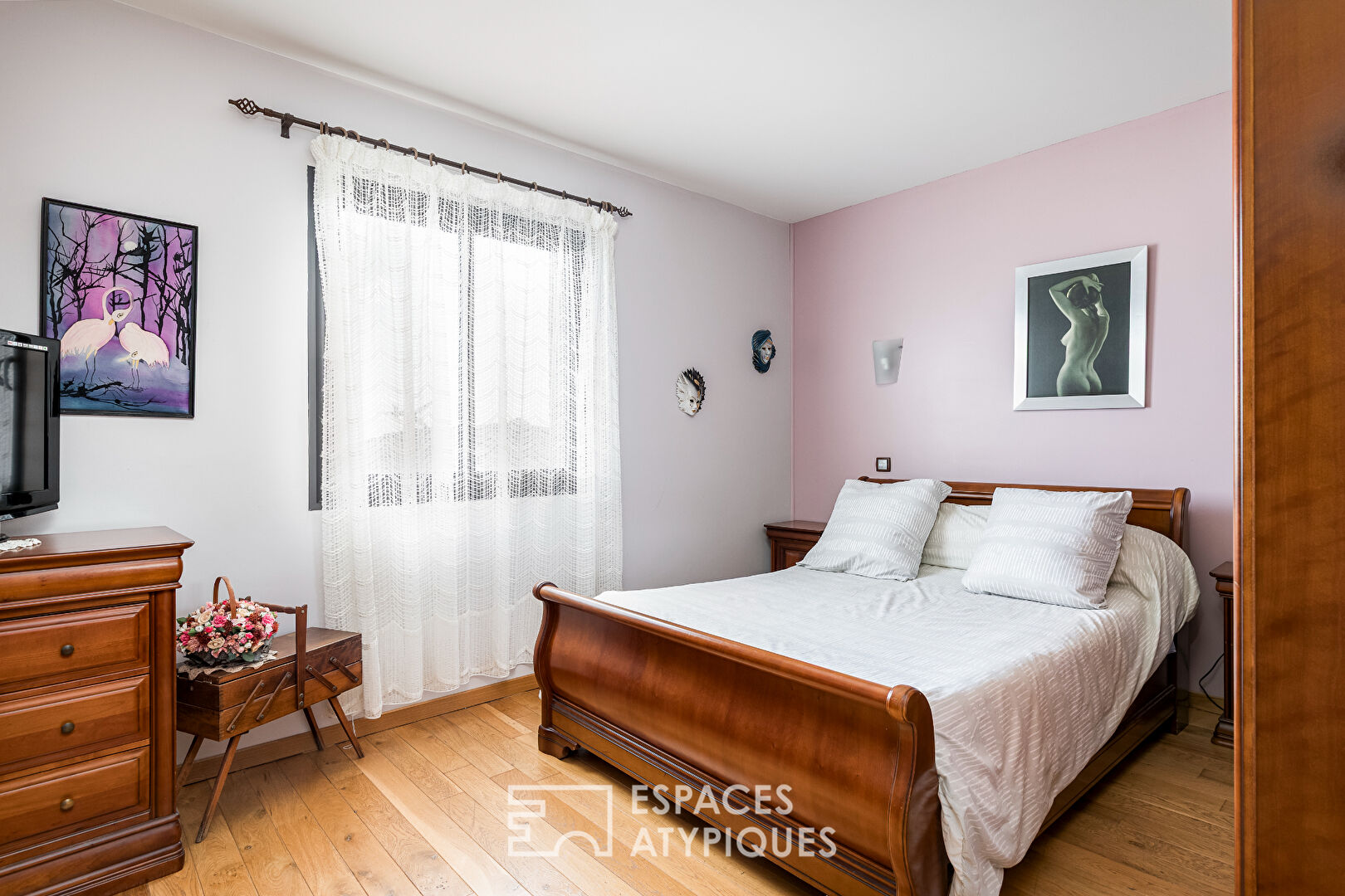 House in a dominant position with view in Esparsac