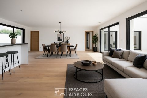 Maison contemporaine de plain-pied à Saint-Martial