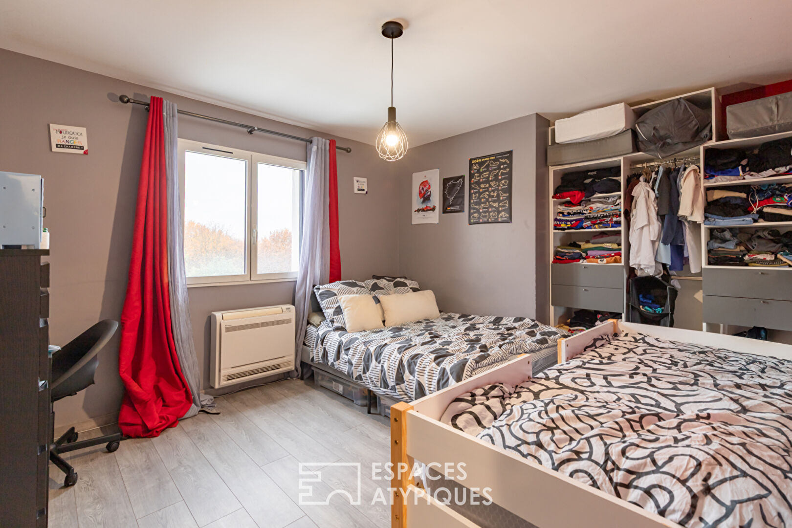 Maison Contemporaine avec Toit-Terrasse et piscine à Montauban