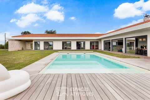 Contemporaine de plain-pied avec dépendance proche de Valence d&rsquo;Agen