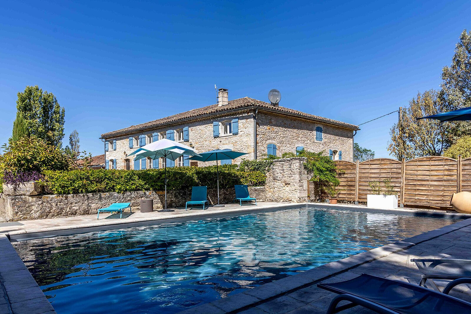 Maison de caractère à Bruniquel 13 pièces 804 m2
