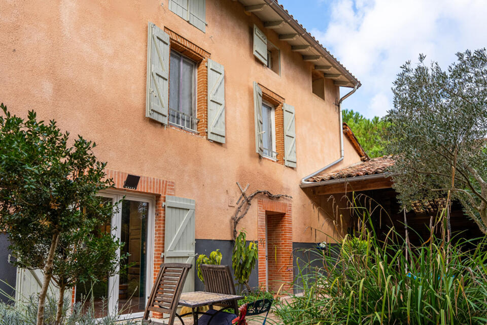 Toulousaine XIXe avec parc, piscine et jacuzzi