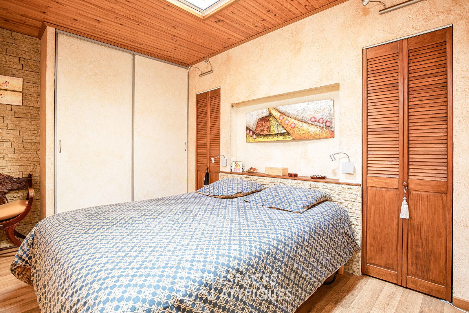 Charming renovated farmhouse with independent gîte