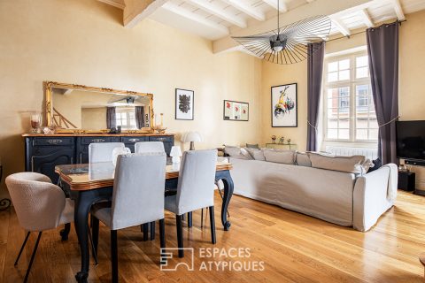 Duplex dans un hôtel particulier en hypercentre