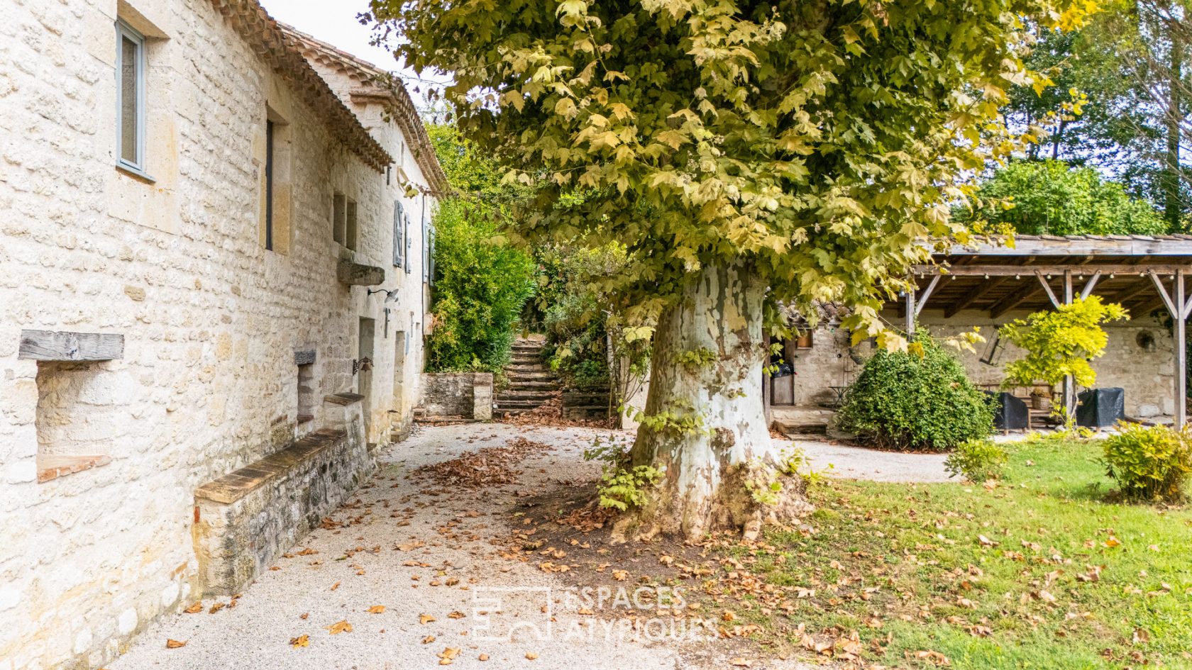 Charming house with gîte in Quercy