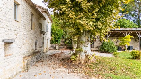 Charming house with gîte in Quercy