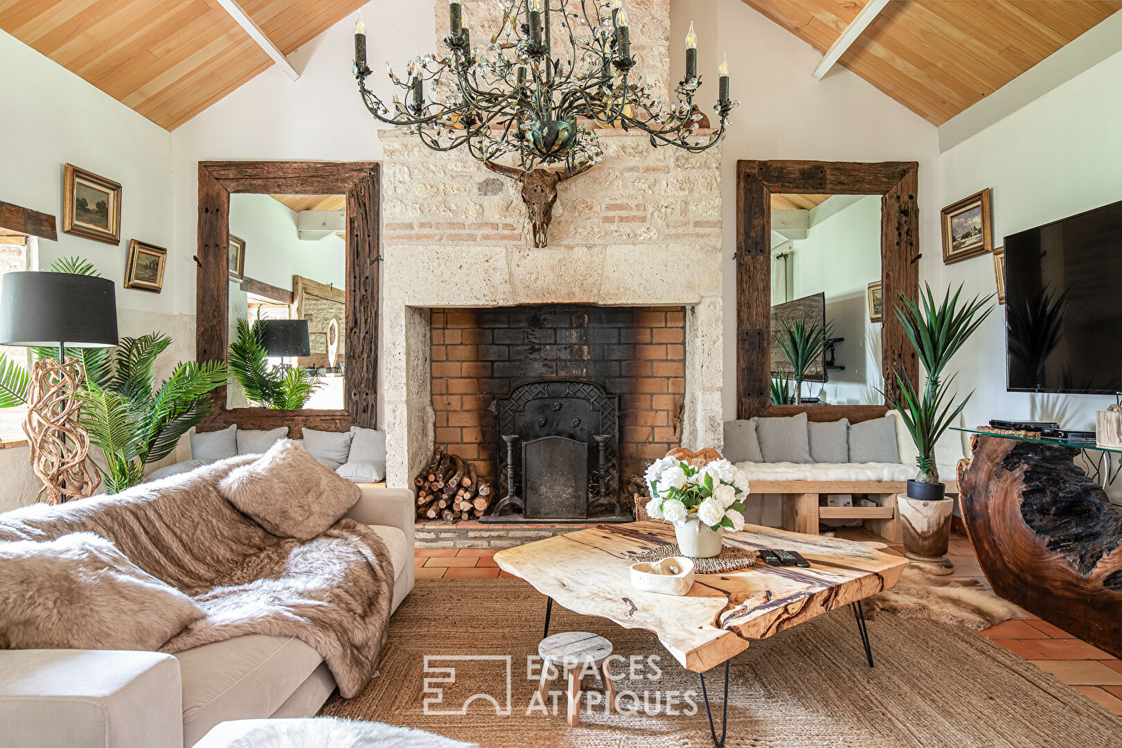 Charming house with gîte in Quercy