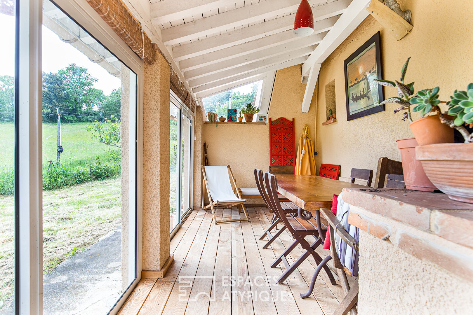 Charmante maison avec piscine à la campagne.