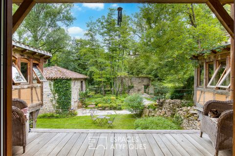 A loft at the foot of one of France’s most beautiful villages.