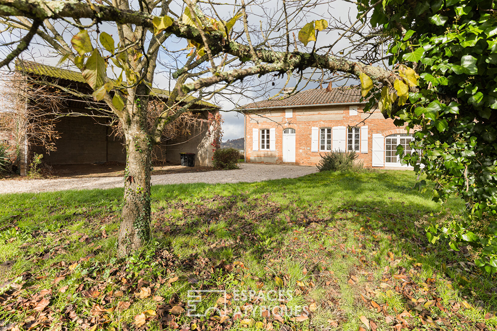 Charmante Toulousaine et son parc arboré