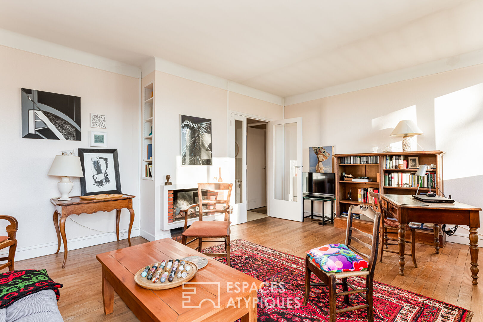 House and vintage extension, Beausoleil district