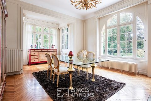 Propriété exeptionnelle en centre-ville au coeur d’un parc arboré