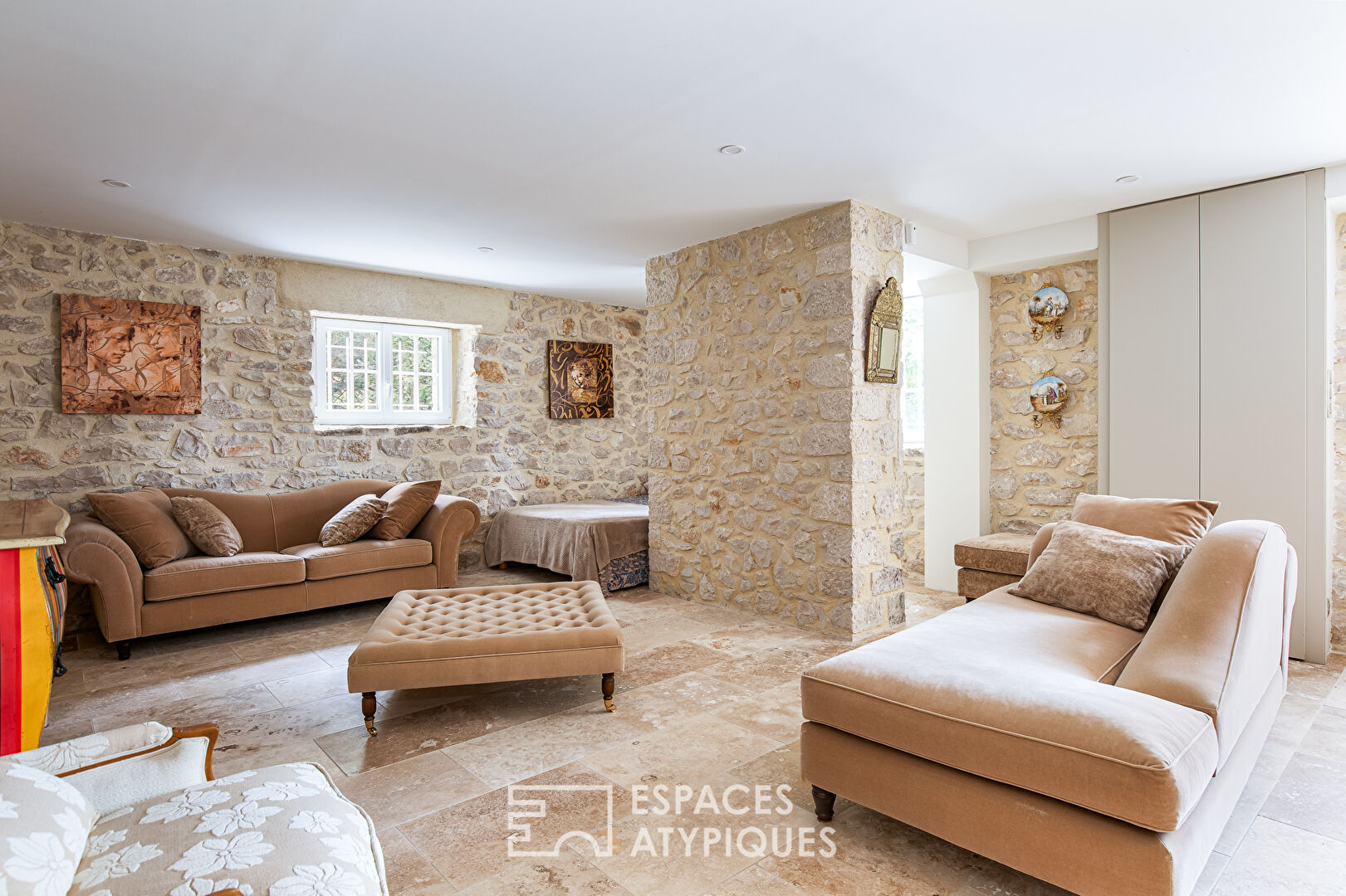 Propriété exeptionnelle en centre-ville au coeur d&rsquo;un parc arboré