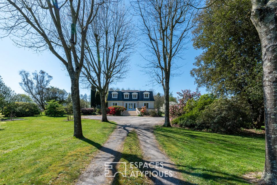 Grande maison familiale avec jardin et piscine
