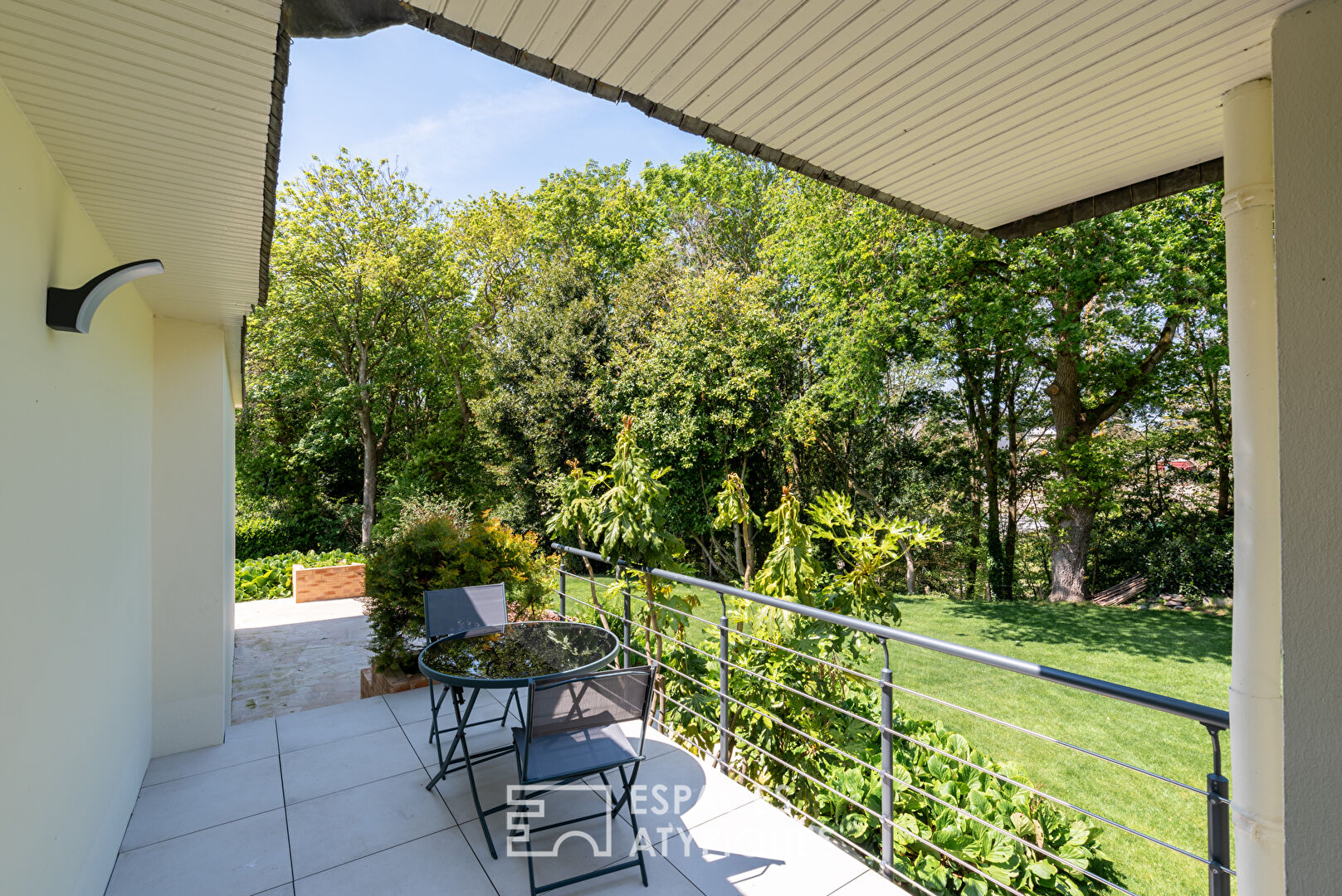 seventies villa in La Briantais – Saint-Malo