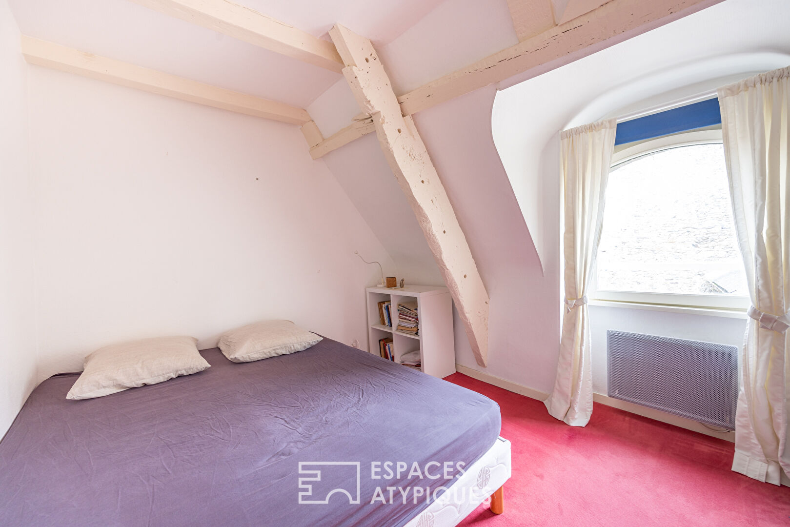 Duplex et son jardinet bucolique