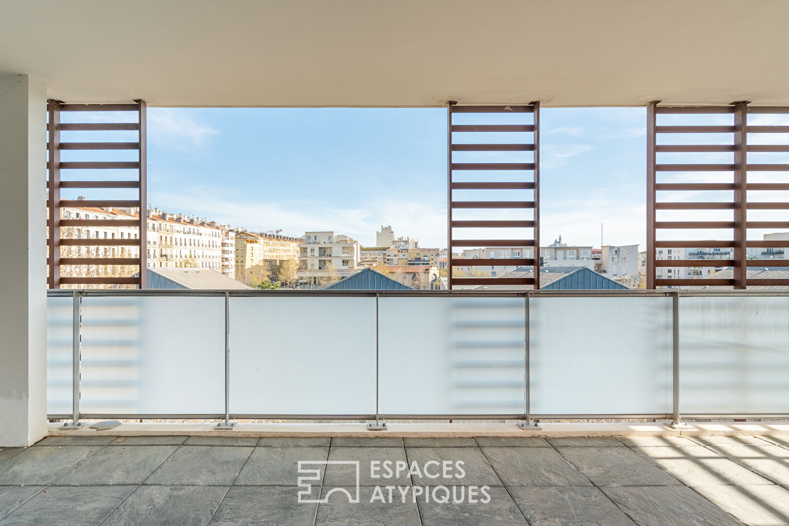 Renovated apartment with terrace and view
