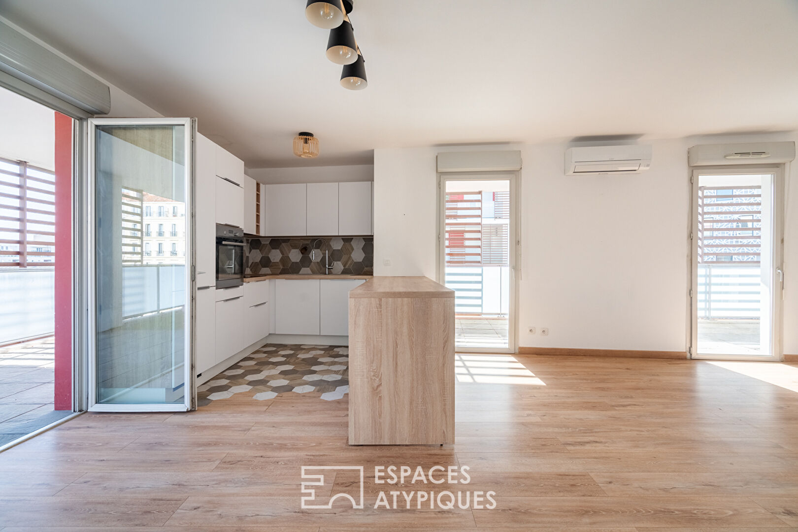 Renovated apartment with terrace and view