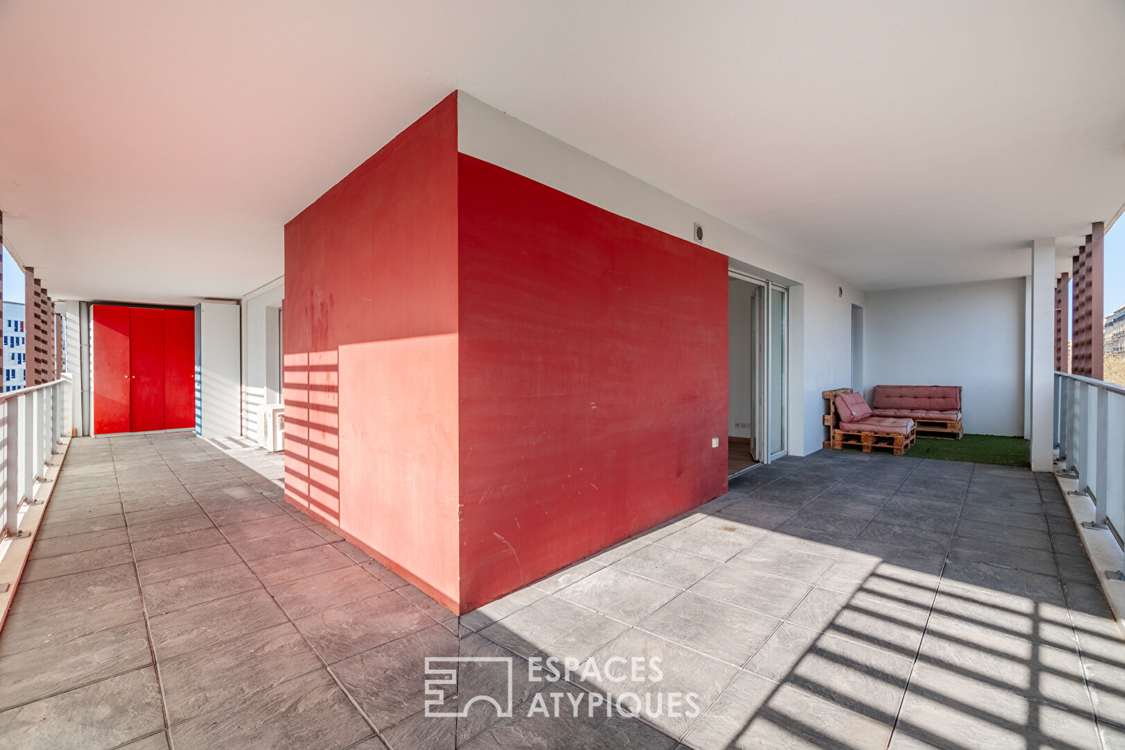 Renovated apartment with terrace and view