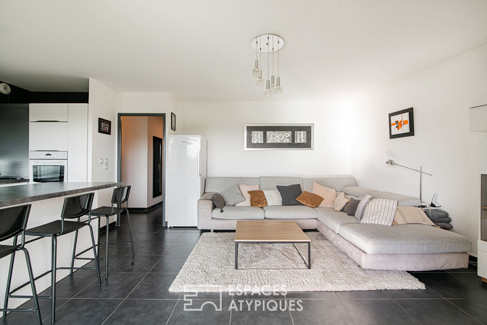 T4 Contemporain avec terrasse et vue dégagée sur parc – Marseille 8e