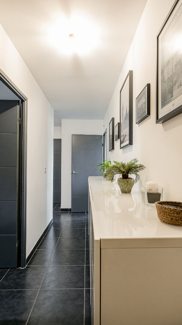 T4 Contemporain avec terrasse et vue dégagée sur parc – Marseille 8e