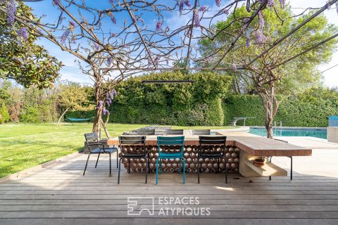 Villa d’architecte des années 70 à Bouc Bel Air