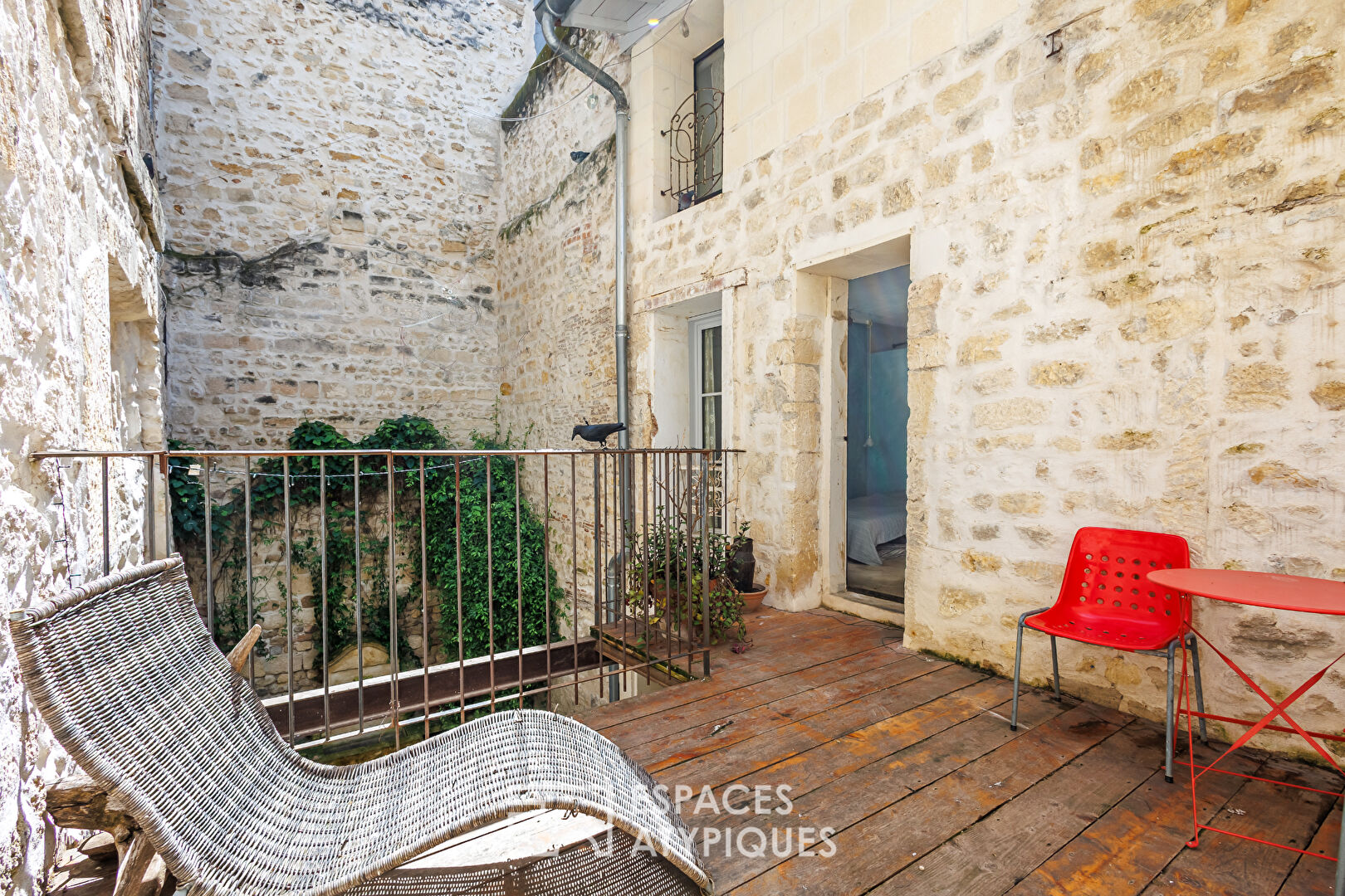 Renovated townhouse with exteriors