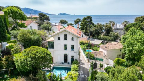 Hôtel particulier de prestige avec vue mer – Quartier  Bompard, Marseille 7e