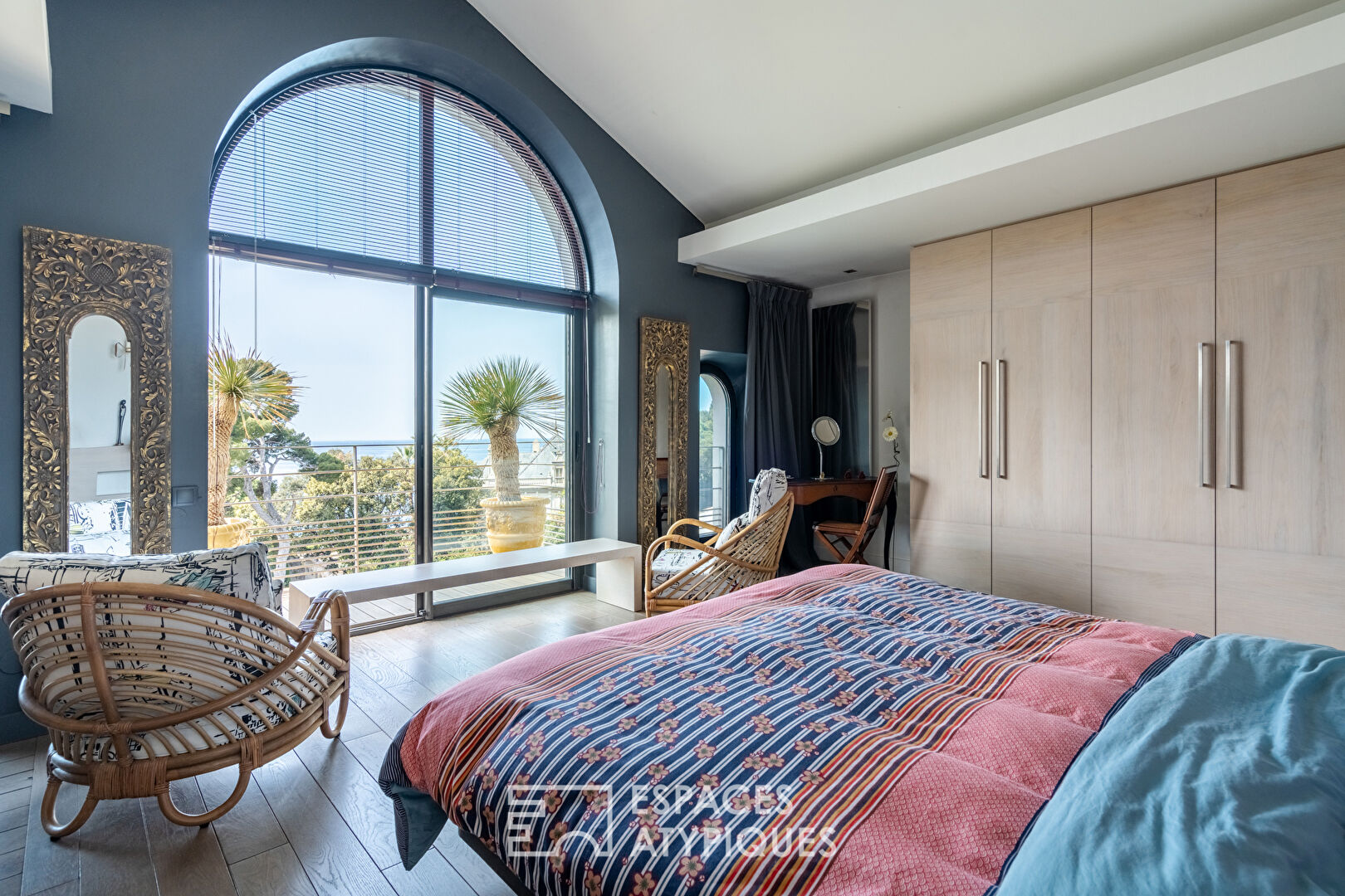 Hôtel particulier de prestige avec vue mer – Quartier  Bompard, Marseille 7e