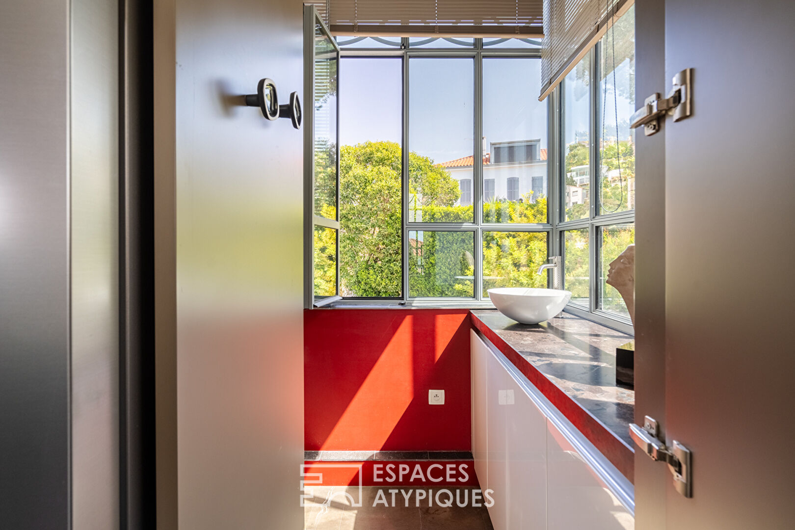 Hôtel particulier de prestige avec vue mer – Quartier  Bompard, Marseille 7e