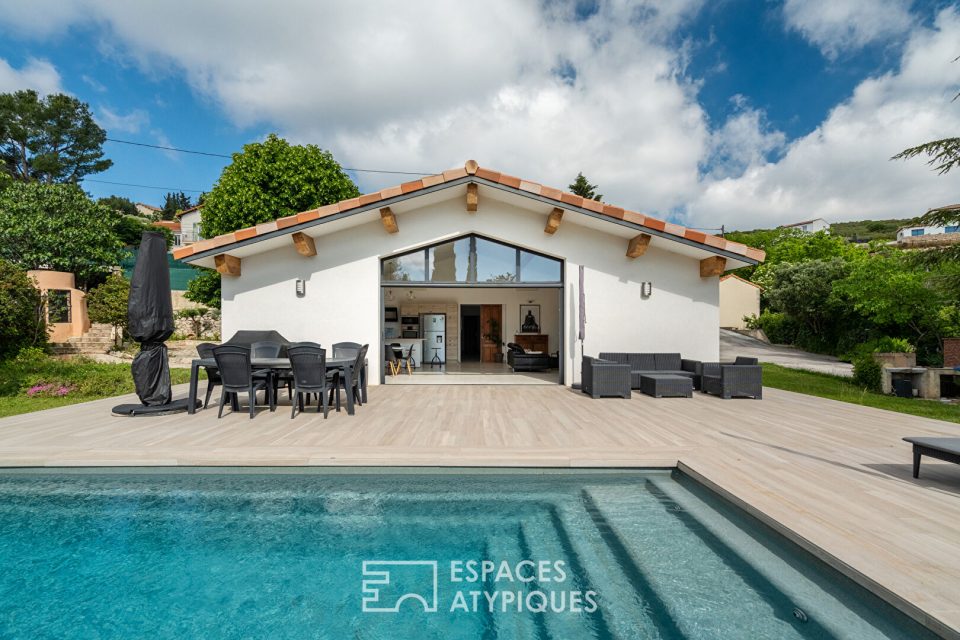 Maison rénovée avec jardin et piscine