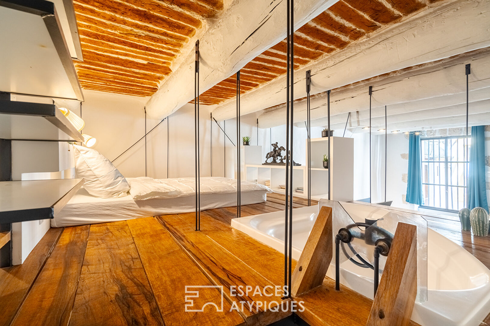 Renovated loft on the Old Port