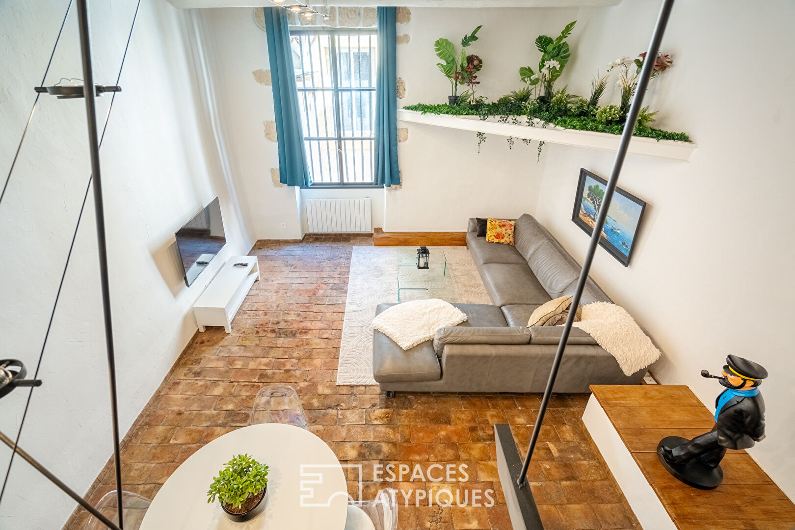 Renovated loft on the Old Port